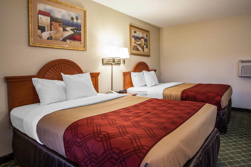 Economy Inn & Suites Hannibal Luaran gambar