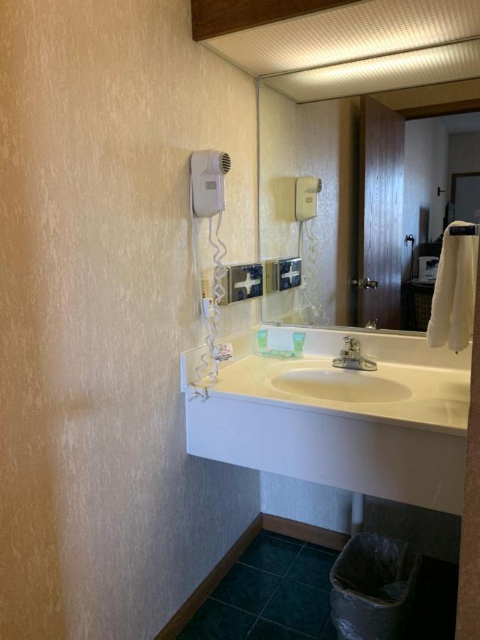 Economy Inn & Suites Hannibal Luaran gambar